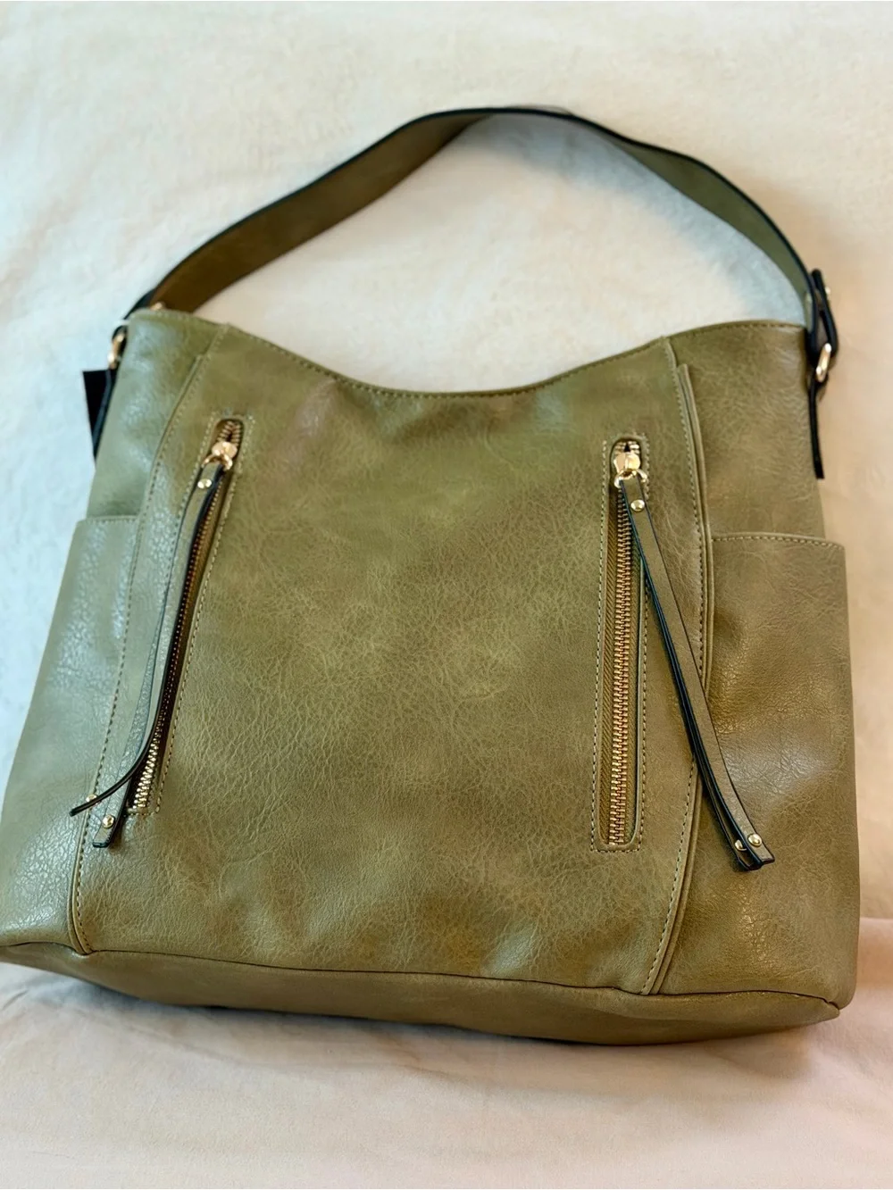 Le Mila NWT Olive Green Vegan Leather Hobo Bag with Front Zip Pocket